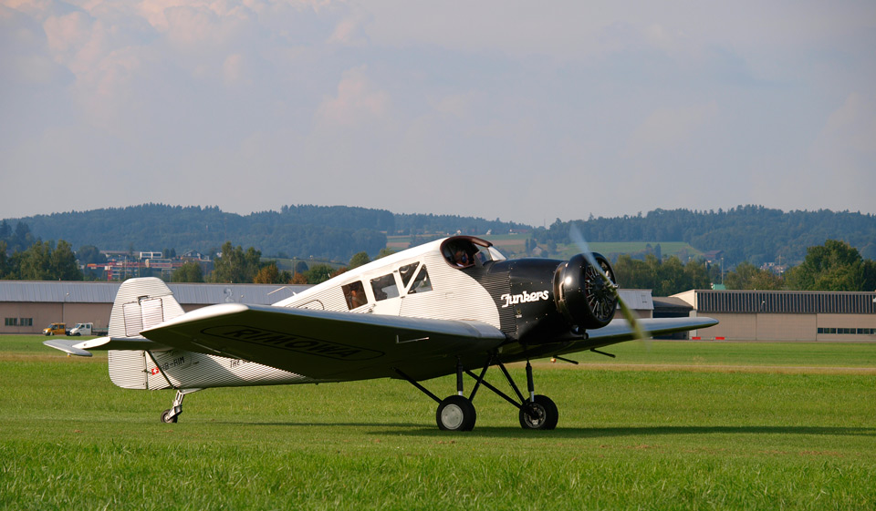 Official Maiden Flight of Rimowa Replica Junkers F13 | EAA